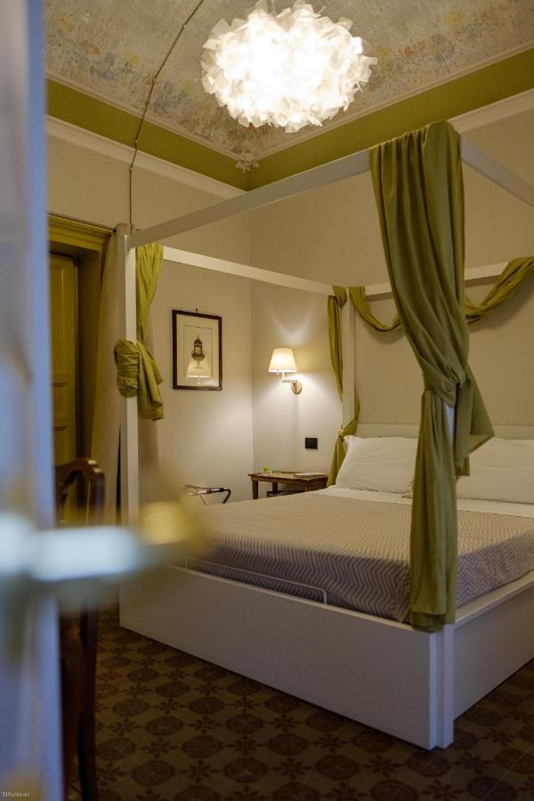קטאניה B&B Sekeles Suites And Spa מראה חיצוני תמונה